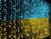 Новогодние гирлянды для украшения дома Флаг Украины 3х2м 160 LED,Светодиодная гирлянда штора для загородного д