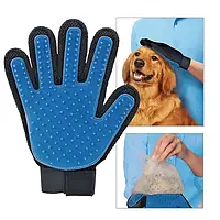 Перчатка для вычесывания шерсти для кошек и собак True Touch Черно-синяя WIB435