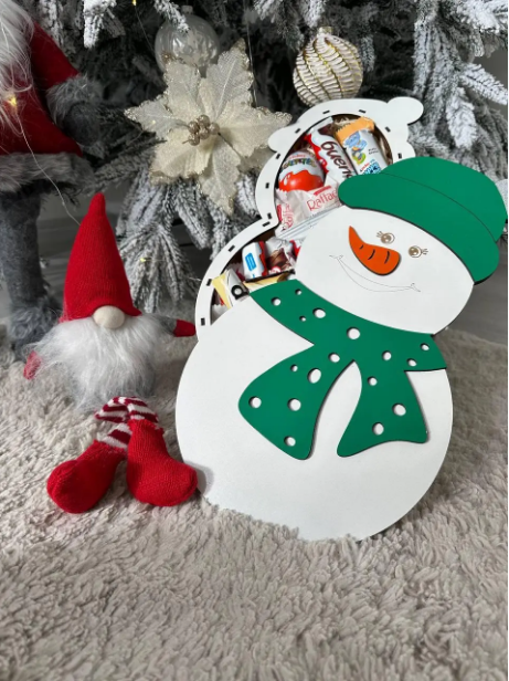 Новогодний подарок набор сладостей для детей Снеговик ,красивый сюрприз бокс с конфетами близким на Новый год - фото 7 - id-p1708659433