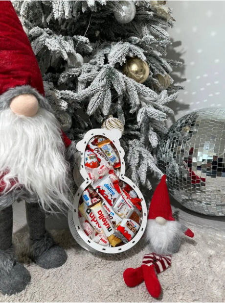Новогодний подарок набор сладостей для детей Снеговик ,красивый сюрприз бокс с конфетами близким на Новый год - фото 8 - id-p1708659433
