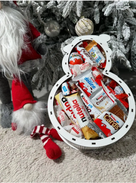 Новогодний подарок набор сладостей для детей Снеговик ,красивый сюрприз бокс с конфетами близким на Новый год - фото 2 - id-p1708659433