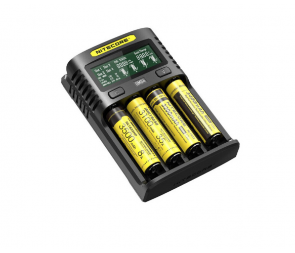Зарядное устройство универсальное Nitecore Digicharger UM4, 4 канала,LCD дисплей, поддерживает Li-ion, Ni-MH
