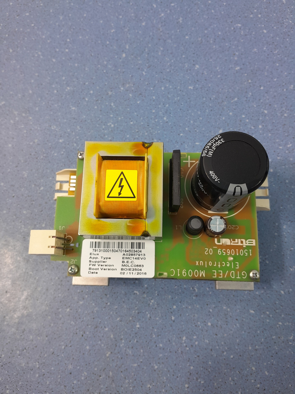 Плата для пральної машини Electrolux EWT1567VIW A02857913 БУ