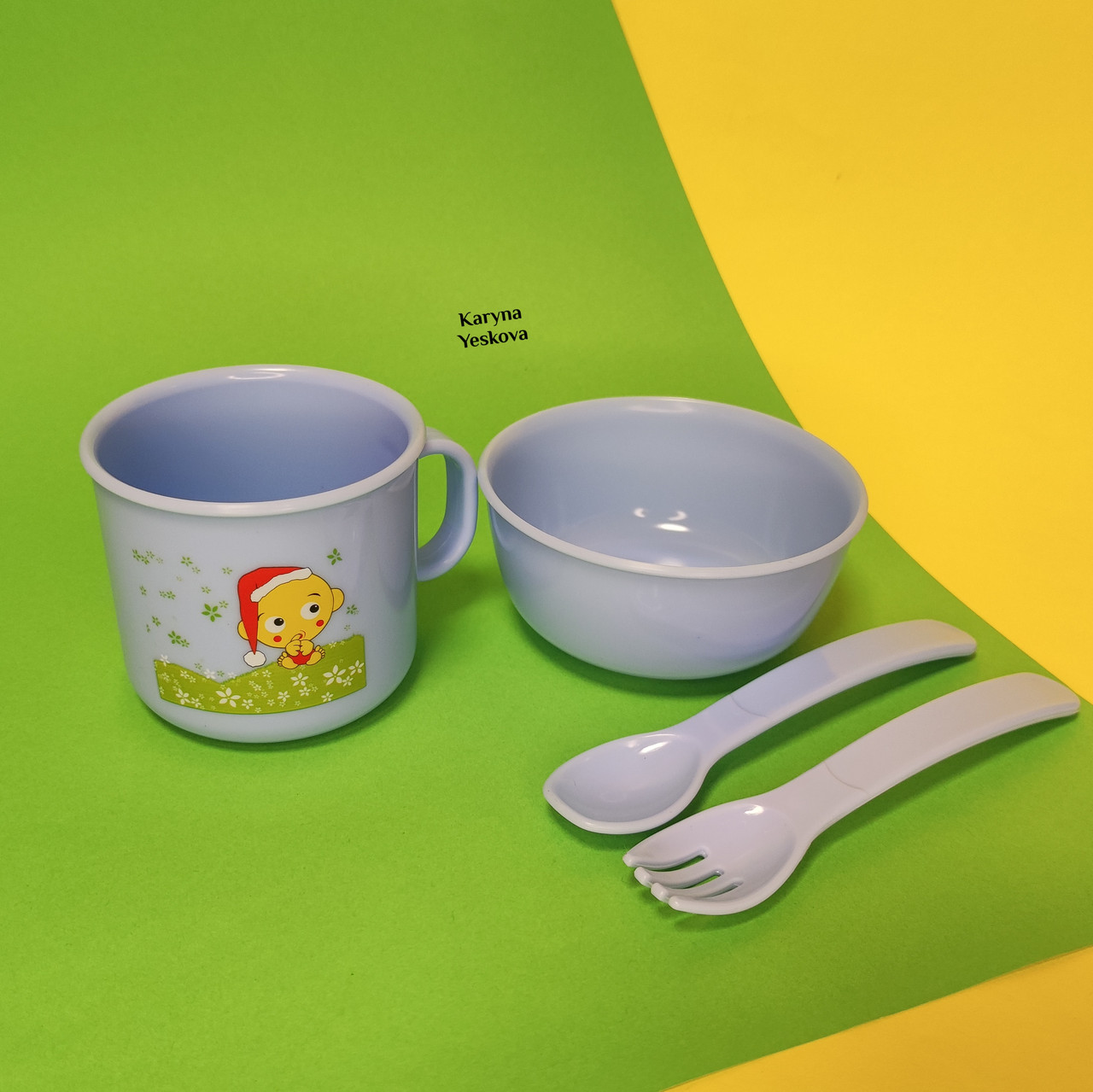 Набір пластмасового посуду (тарілка, чашка, ложка, виделка) - фото 4 - id-p2036042773