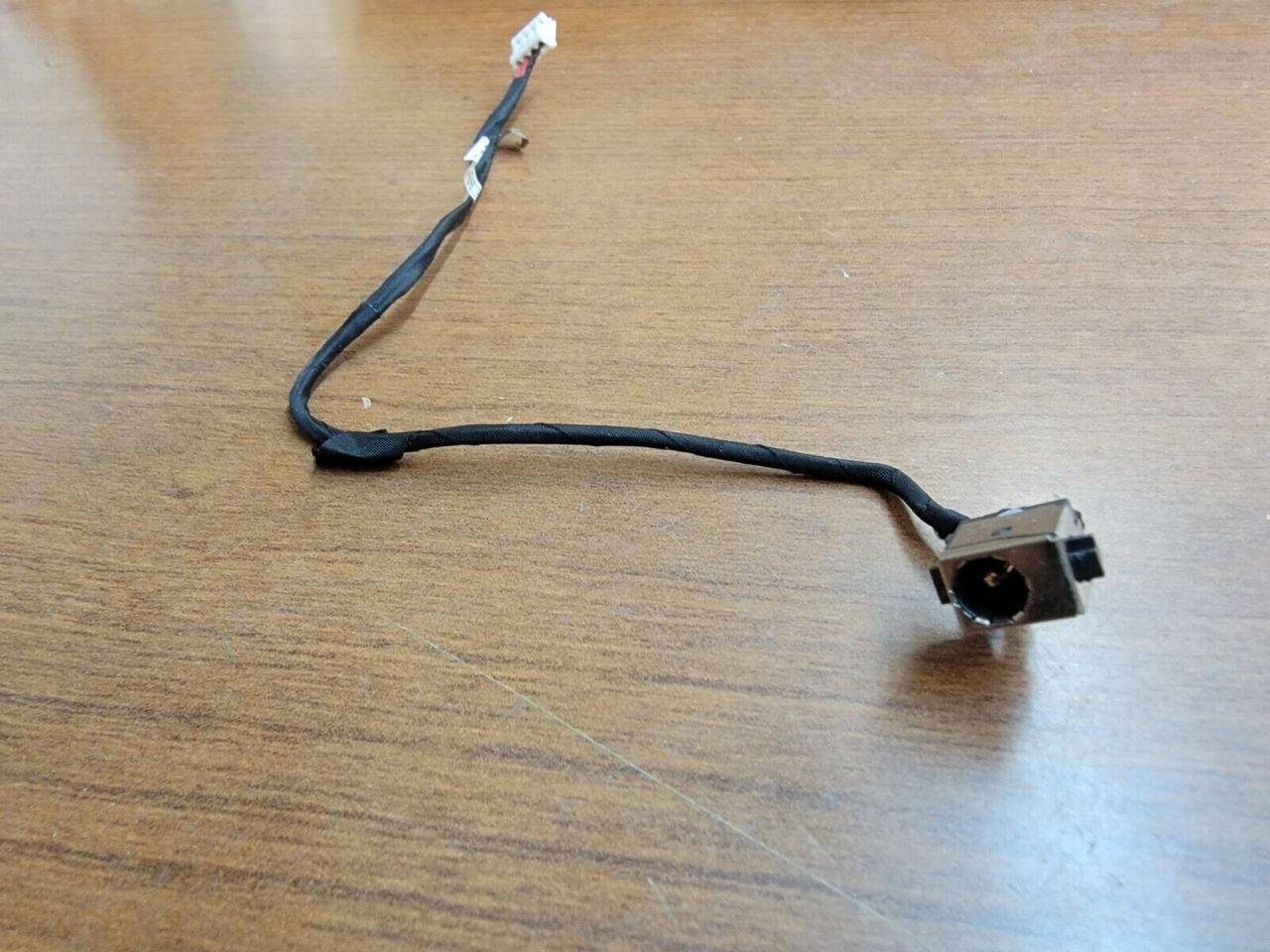 Роз'єм живлення + кабель Toshiba Satellite Radius 14 L40W L40W-C e40w, e45w (1417-00C2000) б/в, фото 1