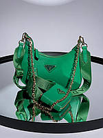 Женская сумка Прада зеленая Prada Re-Edition 2005 Green Saffiano Leather Bag