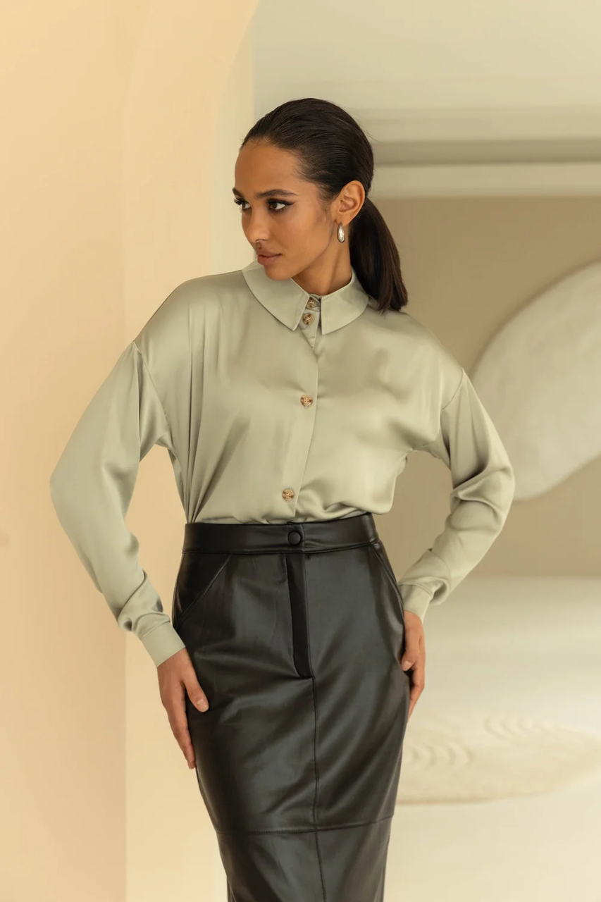 Модная шелковая блуза свободного кроя рубашка 42-52 размеры разные цвета оливковая - фото 6 - id-p2036178867