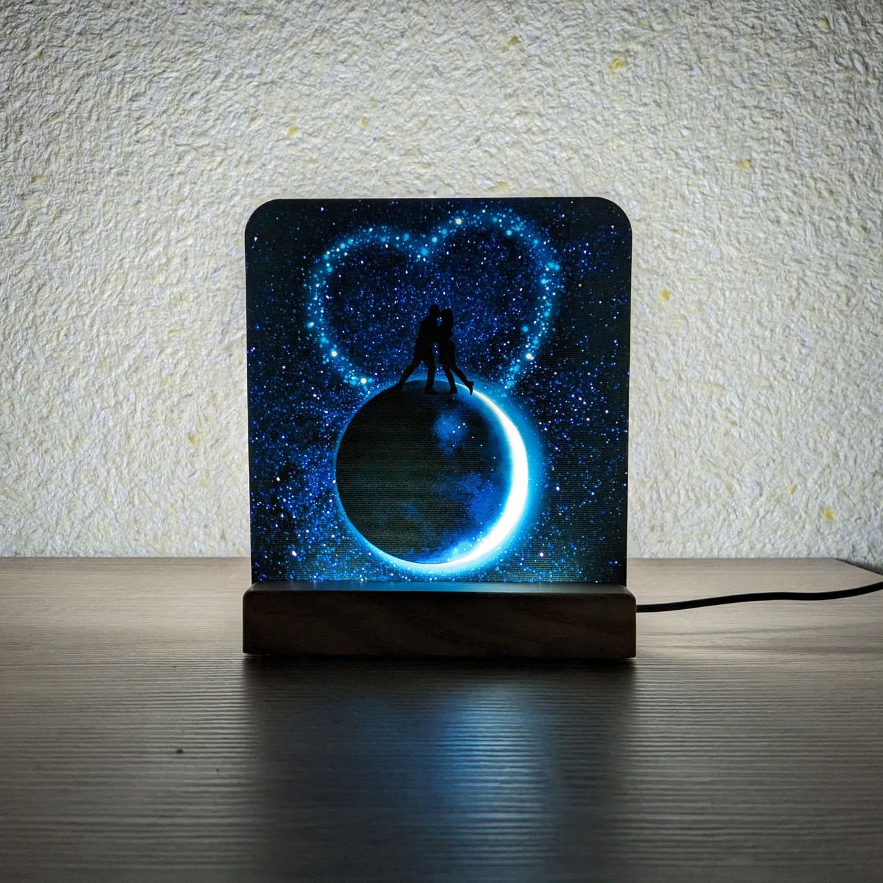 Світильник нічник з надрукованою картинкою Закохані на місяці acr-uf000123
