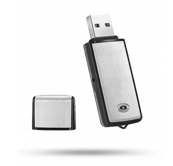 Цифровий мінідиктофон у формі флешки з USB 8 Гб