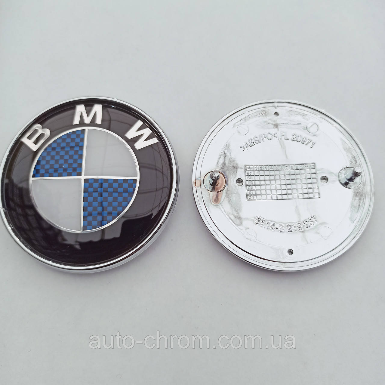 Емблема BMW 74 мм синій карбон на багажник, фото 1