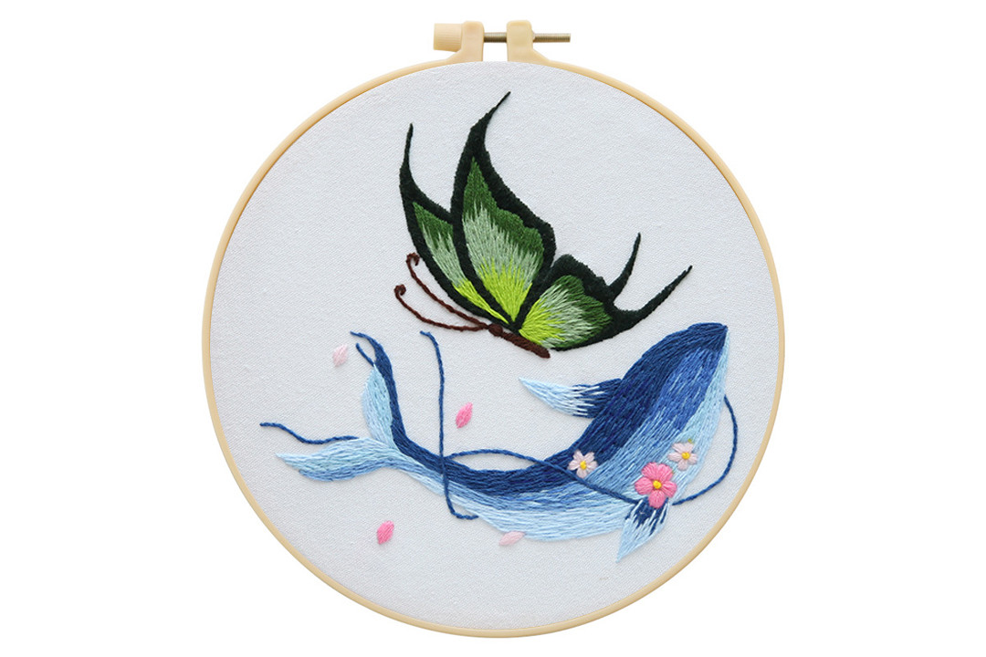 Набір для вишивання гладдю "Кит і зелений метелик", КТ-2301002, 20 см (з п'яльцями та підставкою), фото 1