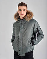 Чоловіча зимова куртка, сірого кольору.