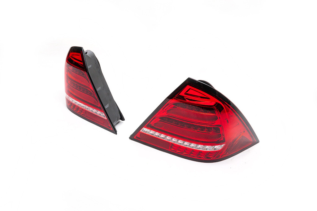 Задні стопи LED (2 шт) для мерседес C-class W203 2000-2007рр