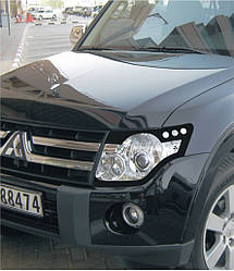 Захист передніх фар Mitsubishi Pajero Wagon 2006+ г.в. Мітсубісі Паджеро вагон