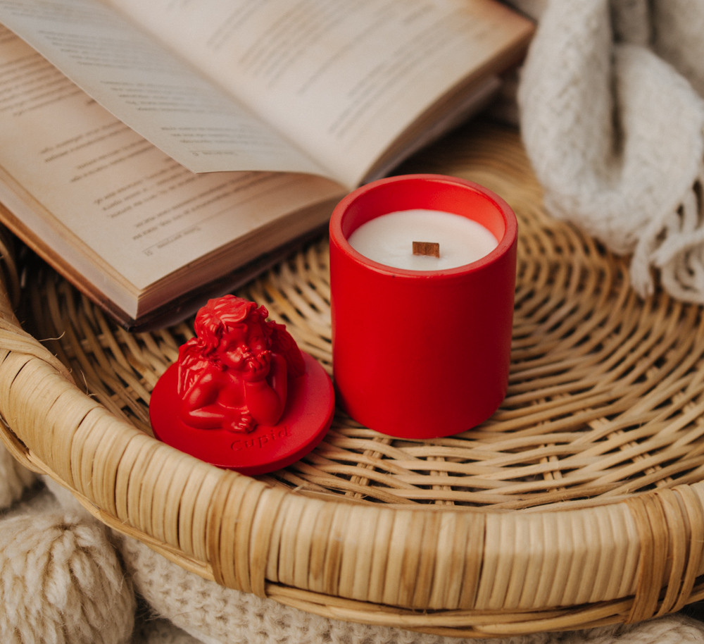Аромасвічка CUPID SANTAL RED 100% WOOD WAX 165g 35h NAC 1031R