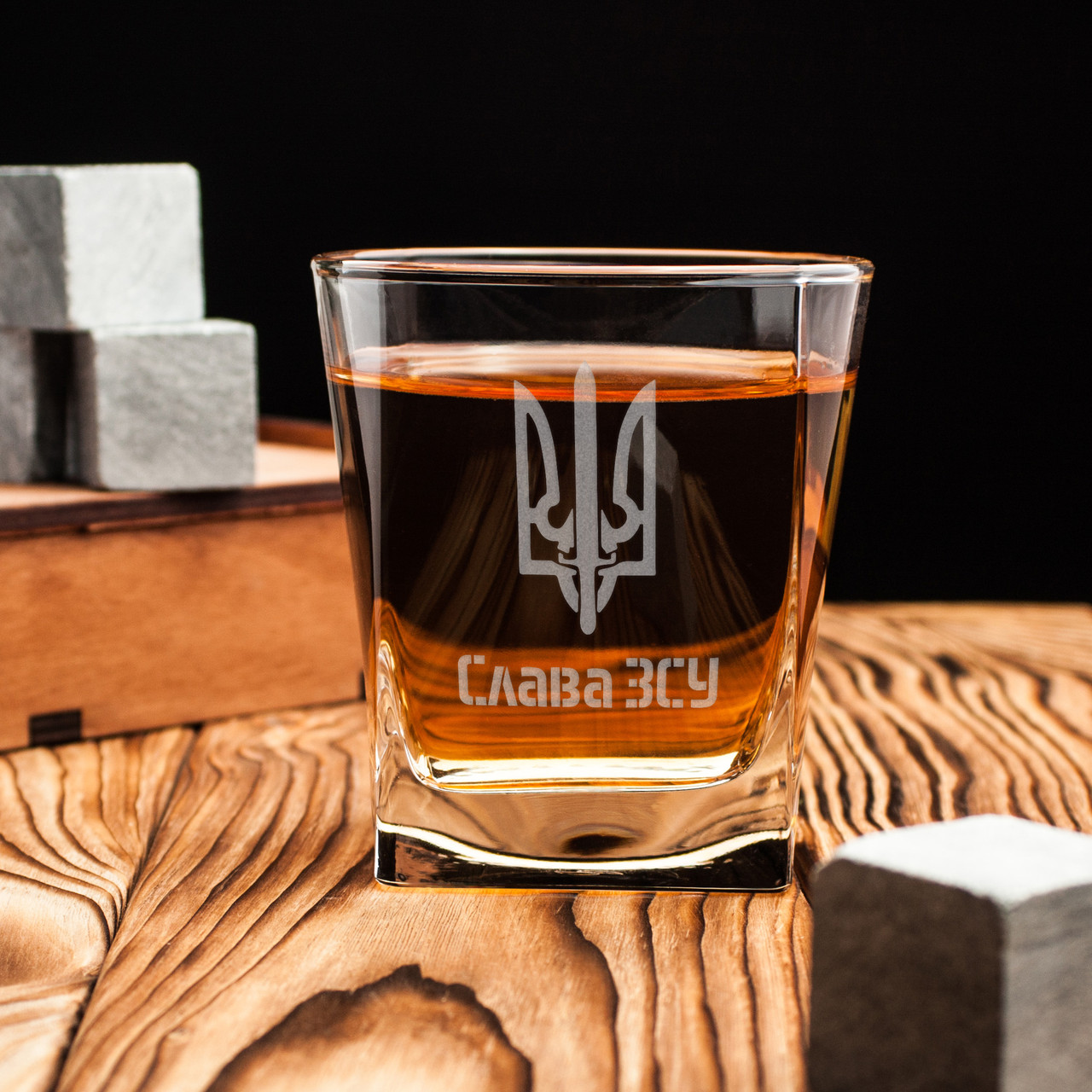 Склянка для віскі "Слава ЗСУ" у крафтовій коробці