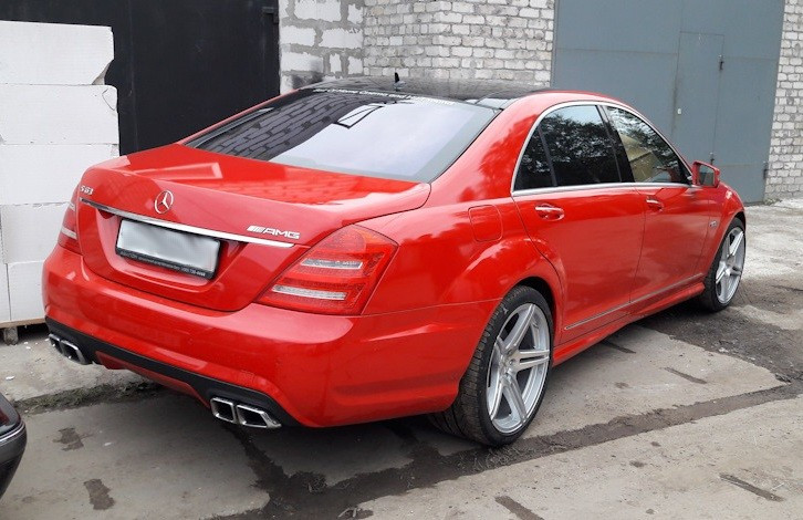 Насадки на глушник Mercedes W221 у стилі AMG S63