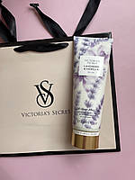 Лосьйон для тіла Lavender & Vanilla Natural Beauty Hydrating Body Lotion Victorias Secret