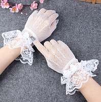 Жіночі перчатки сітка білі з бантом
