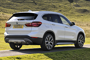 Емблема (шильдік, логотип) кришки багажника BMW (БМВ) X1 series (F48, U11) - NEW Чорний глянець, фото 3