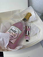 Подарунковий набір косметики: піна для ванни 750мл з ароматогм троянди, крем для рук Vivian gray