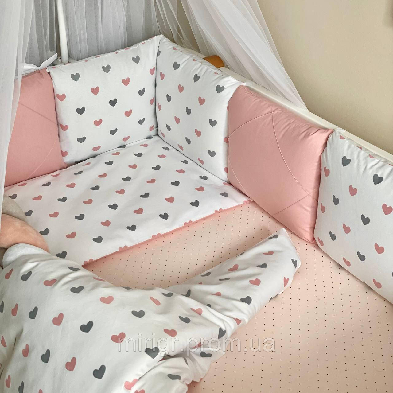 Комплект дитячої постільної білизни для ліжечка Happy night Серця пудрові топ