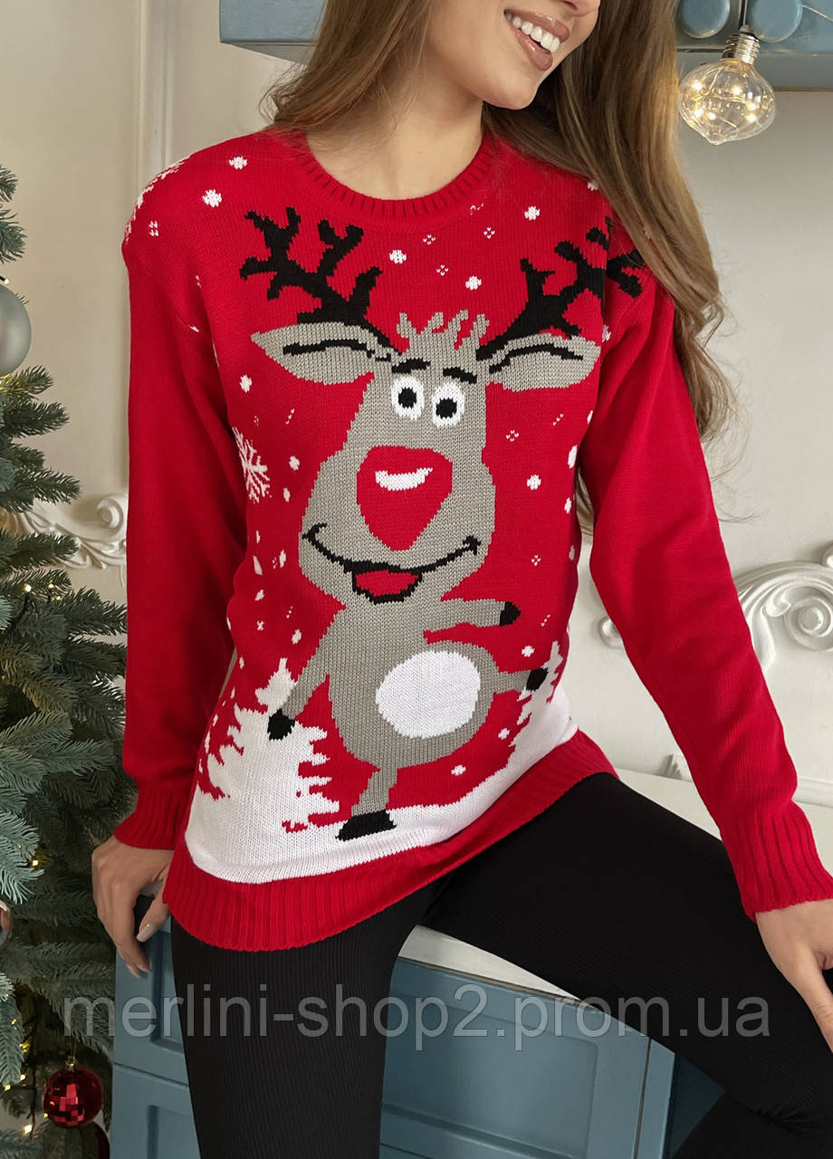 Теплый женский свитер с оленями красный Мерлини 110001084, размер 42-46 (S-L) - фото 2 - id-p2037786307