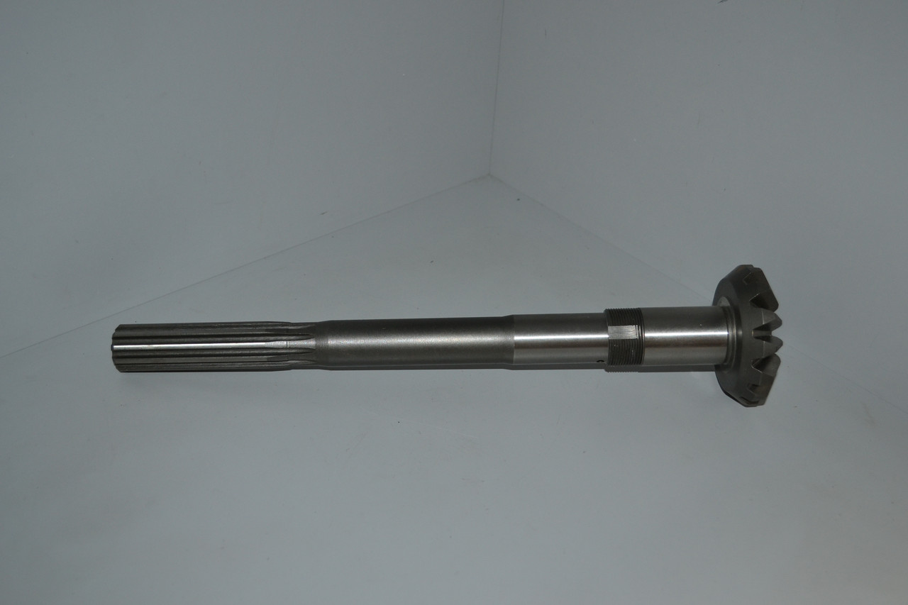 Вал вертикальний (кор. шліц) МТЗ 