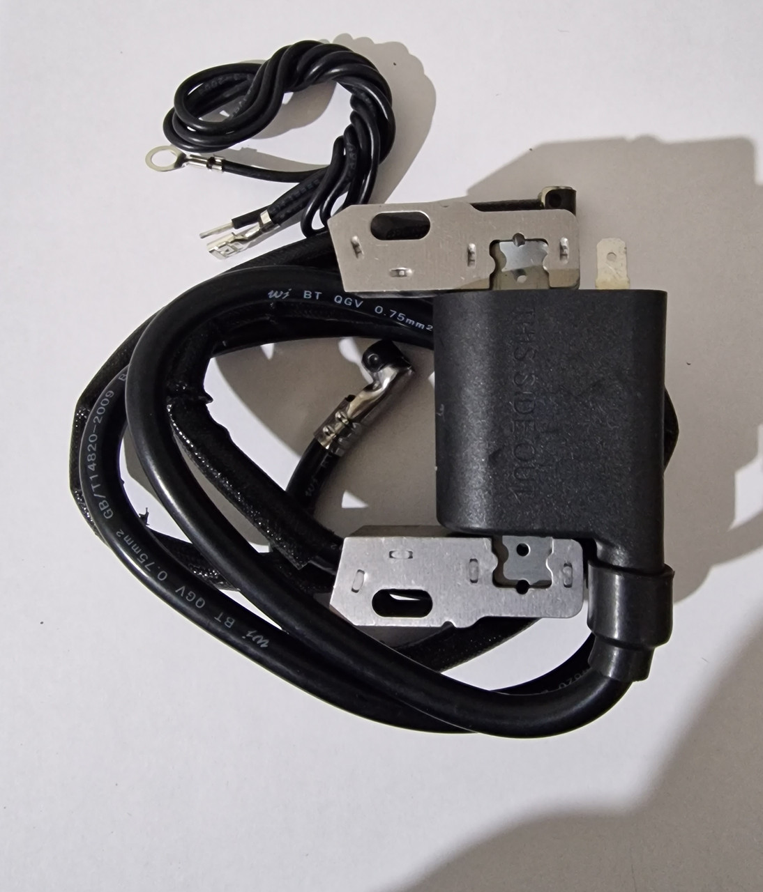 Briggs&Stratton запалювання 394891/590781 14/16/18 HP з проводами мм під гвинти, фото 1