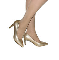 Жіночі золоті туфлі човники на середній шпильці 39