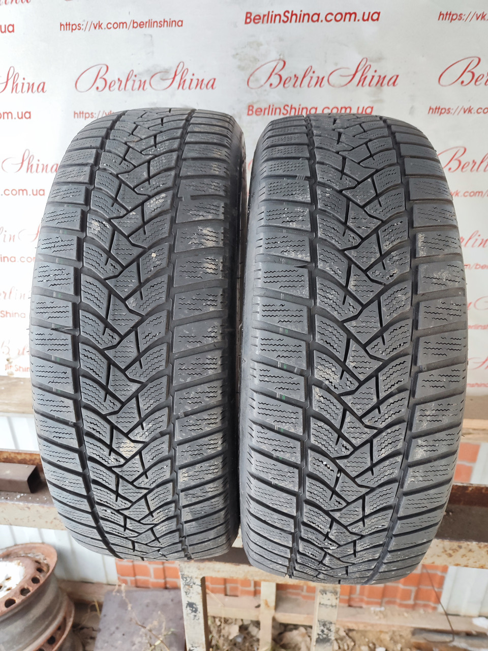 Пара зимових шин 205/60/16 Dunlop Winter Sport5,2017рік з Германії без пробігу по Україні