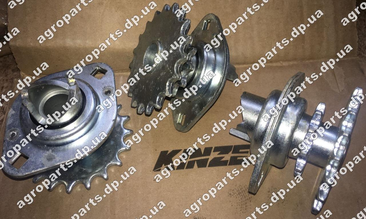 Зірочка GA10137 KINZE Double Sprocket And Bearing, Drive Clutch z11/19 зірочки Kinze HORSCH 00401884