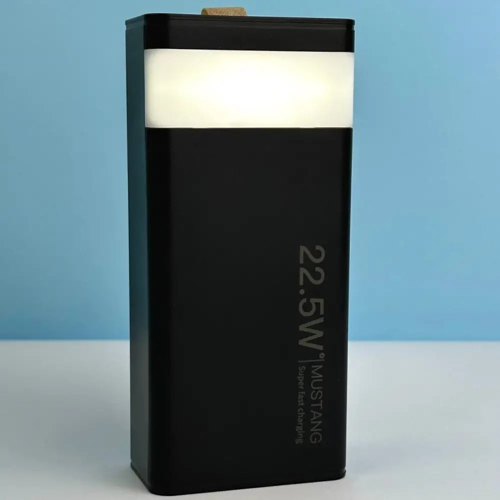 Повербанк зі швидкою зарядкою та ліхтарем MUSTANG MS-353 22.5W 30000mAh Чорний
