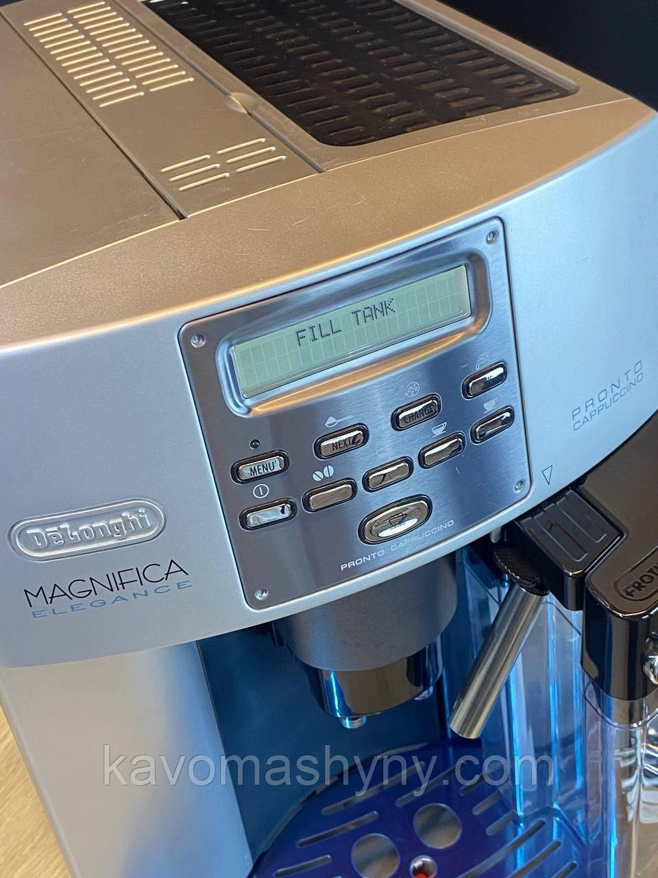 Кофемашина Delonghi Magnifica Elegance Pronto Cappuccino ESAM 3600