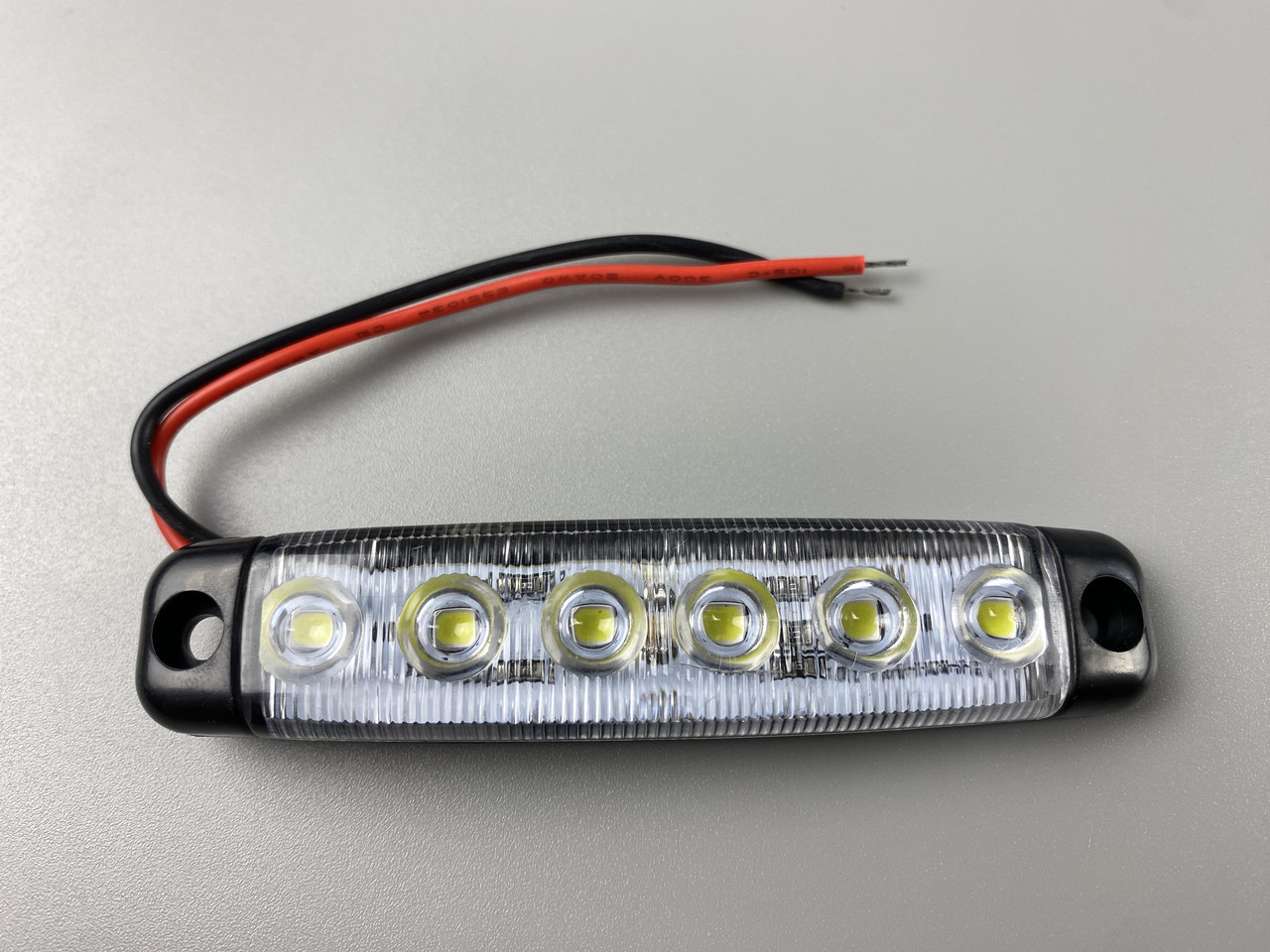 Фонарь LED габаритный светодиодный 24V IP67 6 led диодов SMD белый , оптическая линза + крепление для авто - фото 7 - id-p2038373535