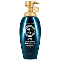 Шампунь Daeng Gi Meo Ri Glamo Volume Shampoo увлажняющий для придания объёма 400 мл