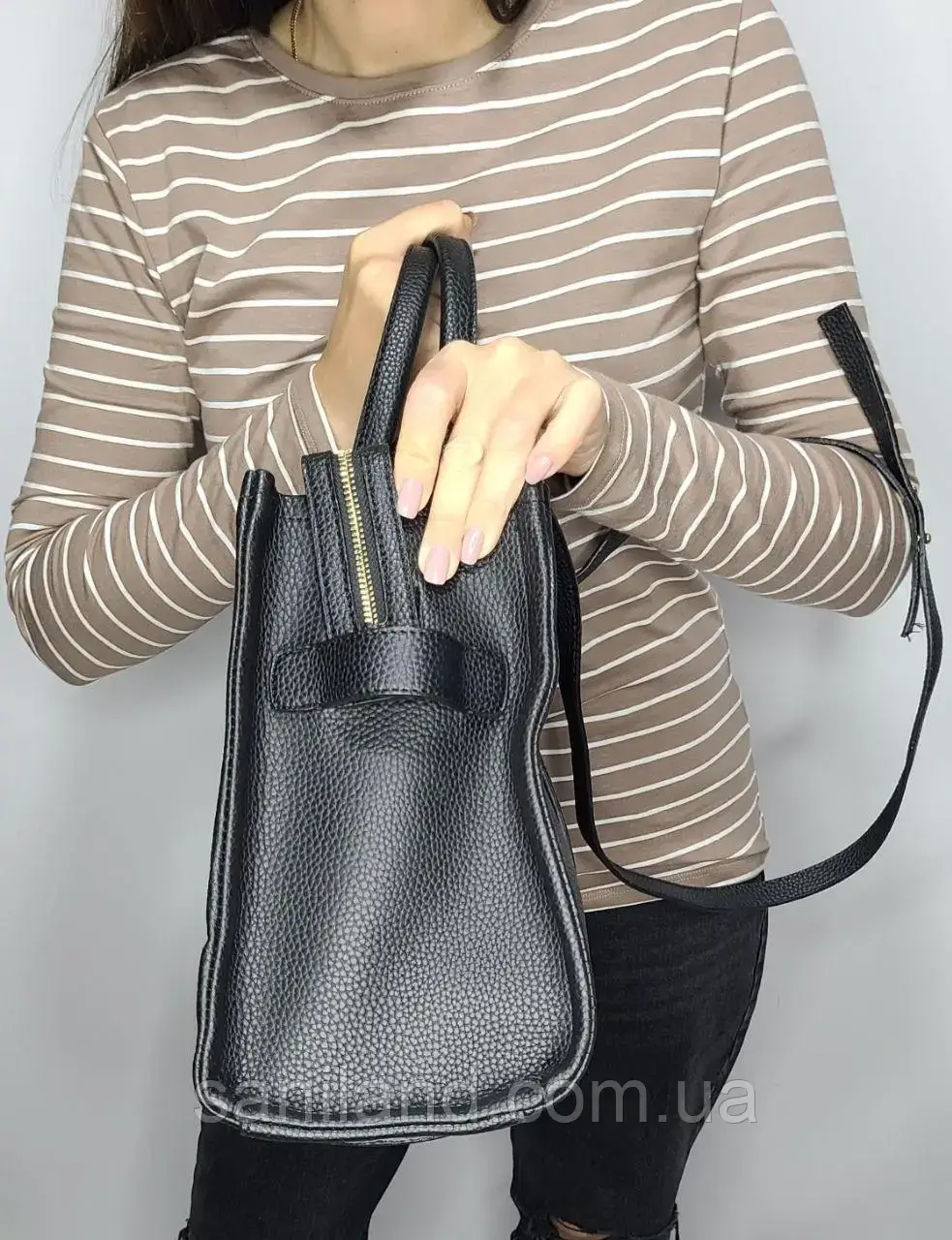 Женская сумка тоут чёрная шоппер Marc Jacobs The Tote Bag Total Black, модные вместительные сумочки - фото 10 - id-p1901700320