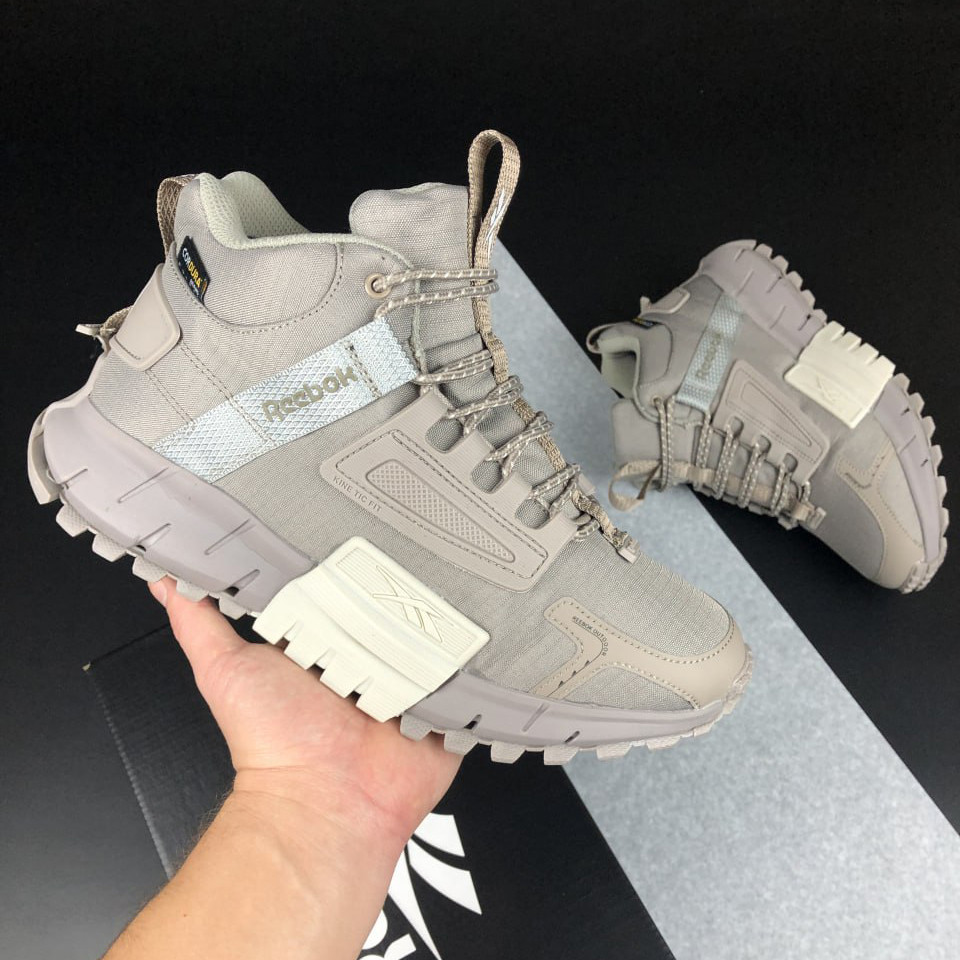 Чоловічі зимові кросівки Reebok Zig Kinetica Fit стильні утеплені з хутром бежеві