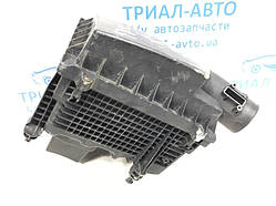 Корпус повітряного фільтра Land Rover Freelander 2007-2014 LR006073 (Арт.28178)