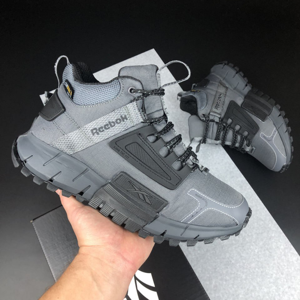 Жіночі зимові кросівки Reebok Zig Kinetica Fit стильні утеплені на хутрі сірі