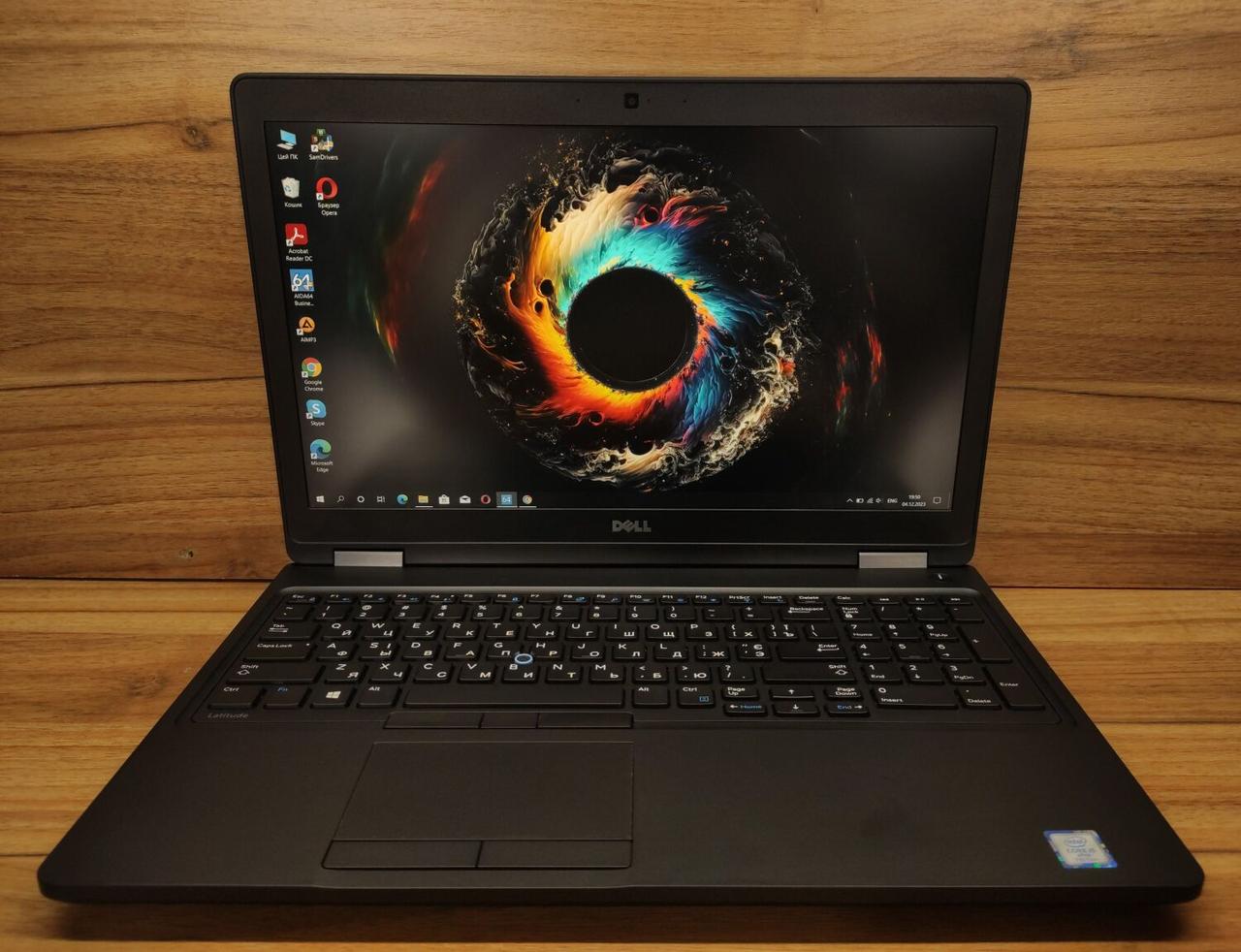 Б/в Ноутбук Dell Latitude 5580 15.6" 1920x1080| Core i5-7440HQ| 8 GB RAM| 256 GB SSD| HD 630