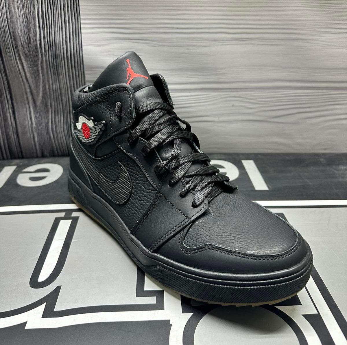 Nike Air Jordan зимние отличные кожаные высокие кроссовки для мужчин черные - фото 2 - id-p2038988237