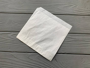 Куточок паперовий білий для млинців (170х170мм) 74Ф (економ)