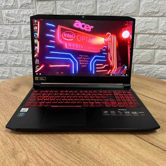 Ноутбук Acer Nitro 5 15,6" FHD IPS 144Hz i5 10300H 16Gb SSD 1Tb RTX 3050 Б/В