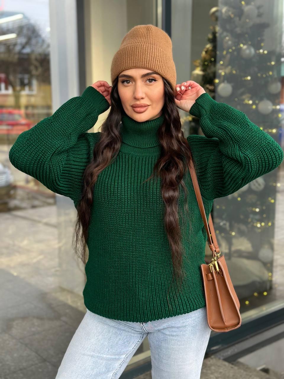 Теплий в'язаний жіночий светр під горловину, фото 1