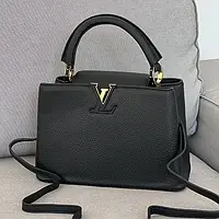 Черная женская сумка Louis Vuitton Capucines