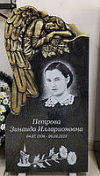 Пам'ятник зі скульптурою янгола. Ангел №6