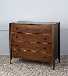 Комод "Хюгге" з натурального дерева у скандинавському стилі