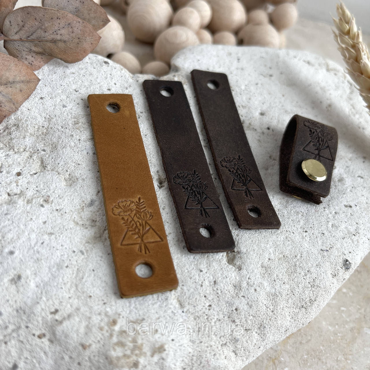 Шкіряна бірка МАКИ  7х1,5 см