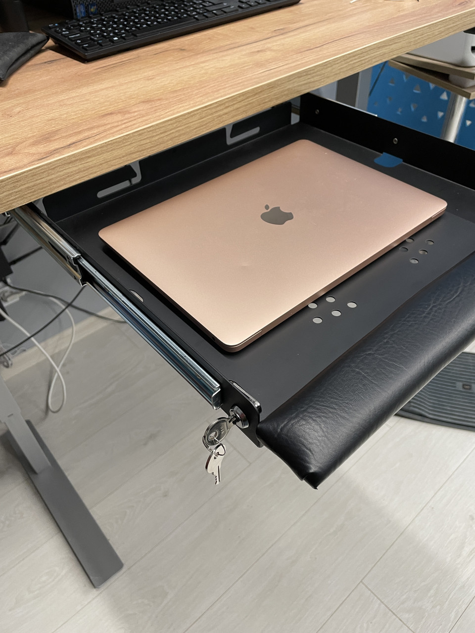 Шухляда 44*41*5,2 см для ноутбука CS-ND01 (Complement, Данія), фото 1